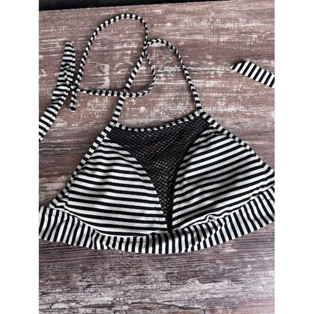 Mossimo Black White Striped Halter Bikini Top Ruffle Trim Swim Beach Summer